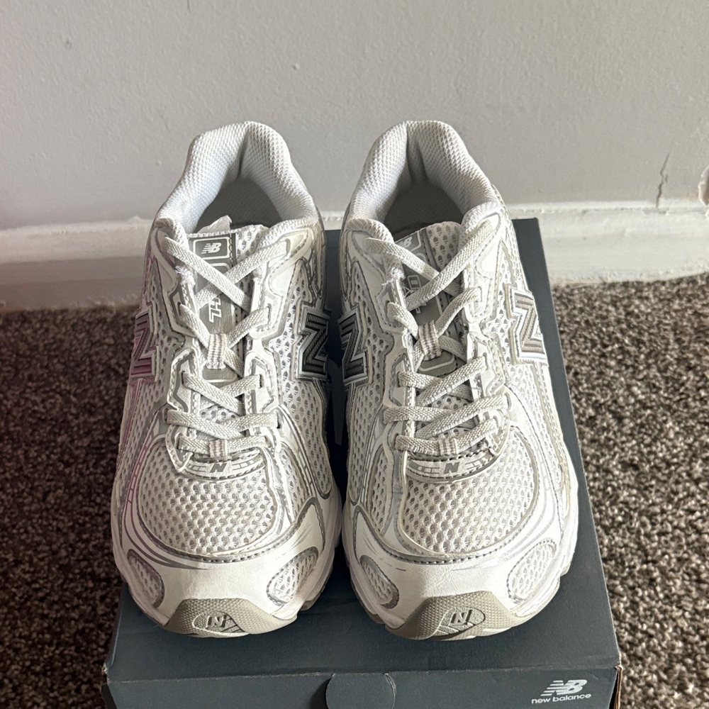 New Balance Women's Gray and White Sneakers